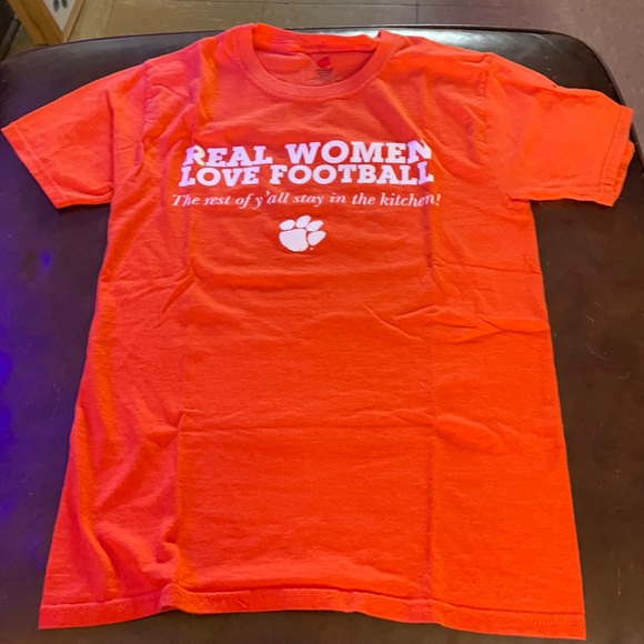 - $$Orange Clemson T-shirt. - Picture 1 of 4